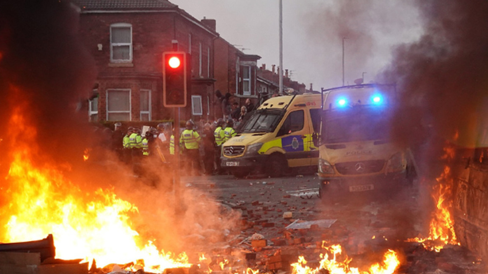 Zionist financing of UK far-right riots exposed