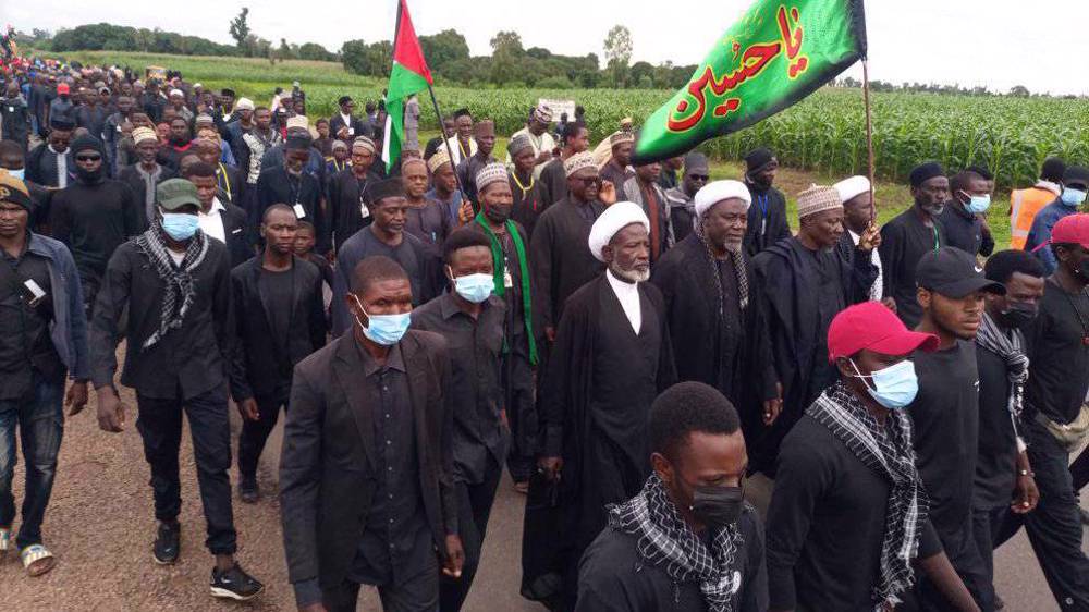 Huge crowd of Nigerians participate in symbolic Arbaeen trek