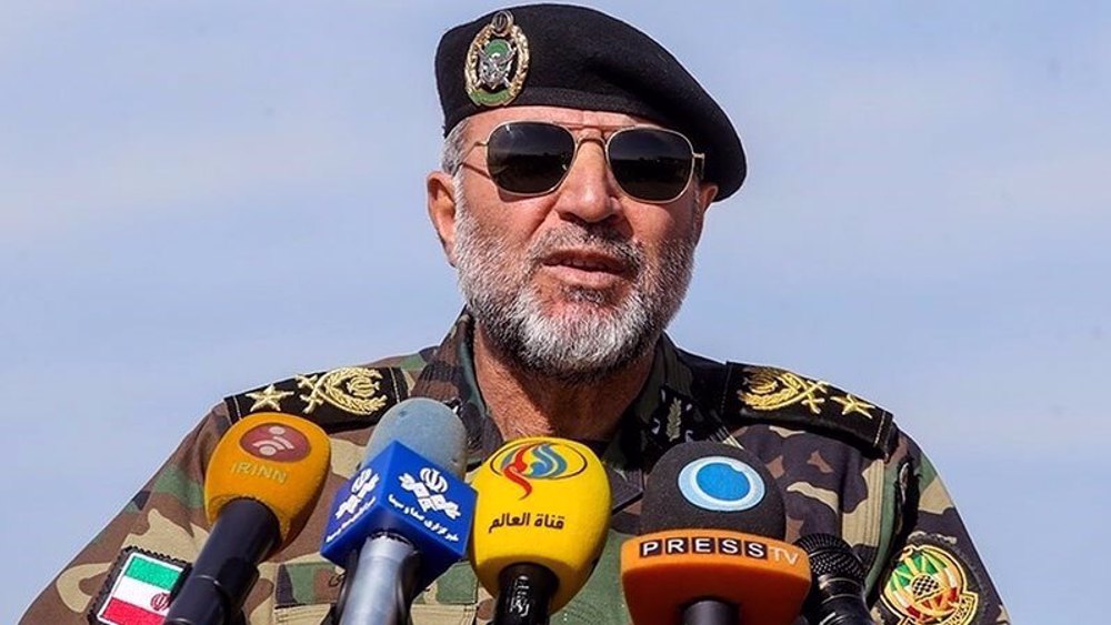 Iran Army ready to thwart terrorist threats, will crush enemy's delusion of grandeur: Cmdr.  