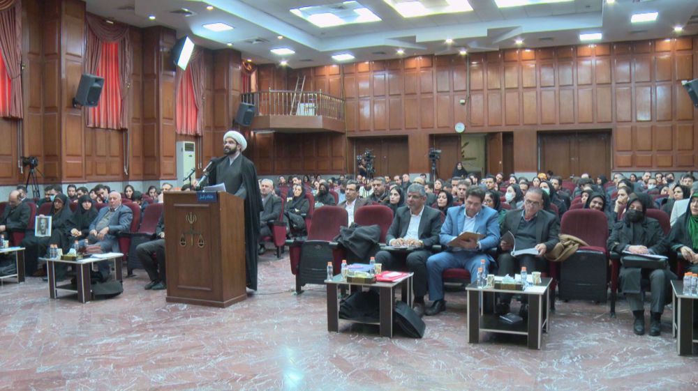 Tehran court holds 27th hearing on MKO terrorist group charges