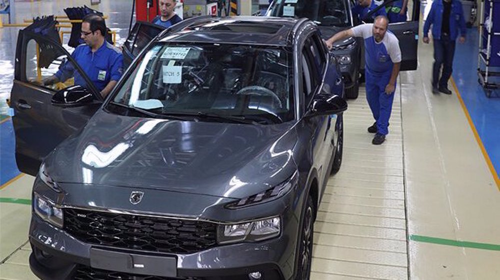 Iran’s largest carmaker breaks daily record for production