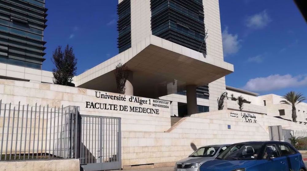 L'Algérie remplace la langue du colonisateur dans ses facultés 