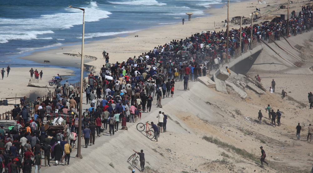 Over half a million Palestinians return to ruins of their homes in Gaza City 
