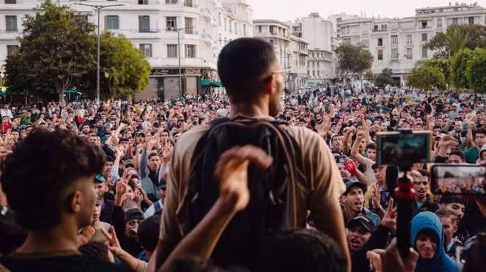 Le roi marocain face à la contestation populaire