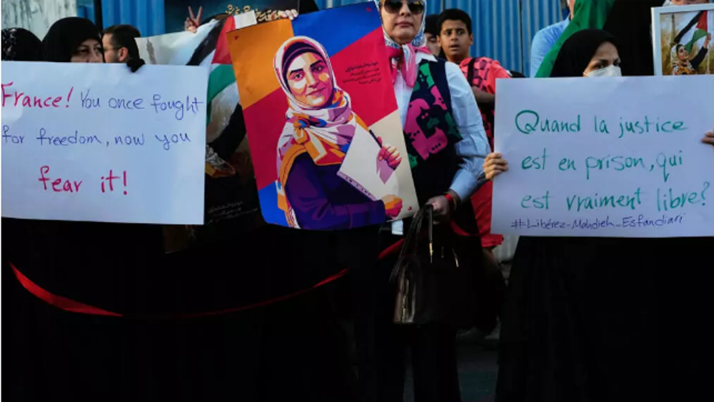 Araghchi hails ‘firm stance’ of Iranian academic freed from French detention