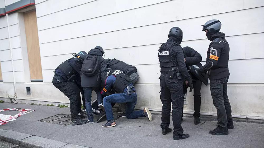 France: cinq policiers jugés pour violences et injures racistes 