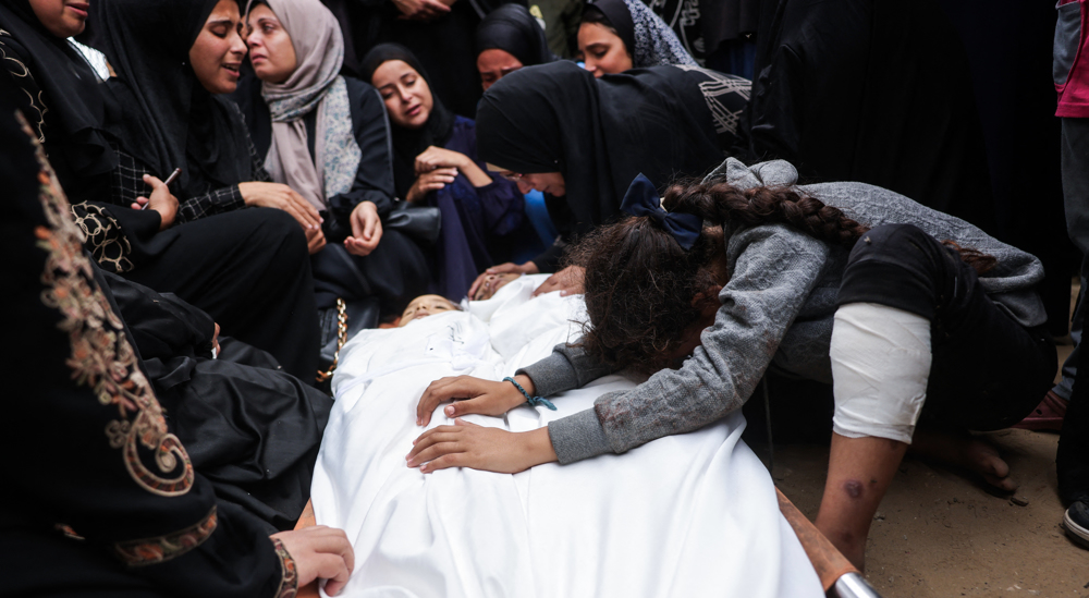 Gaza rescuers struggle to save trapped Palestinians amid renewed Israeli strikes: Gaza official