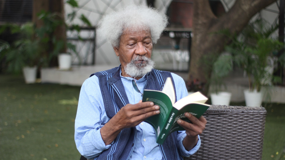 Les États-Unis ont révoqué le visa du Nobel Wole Soyinka