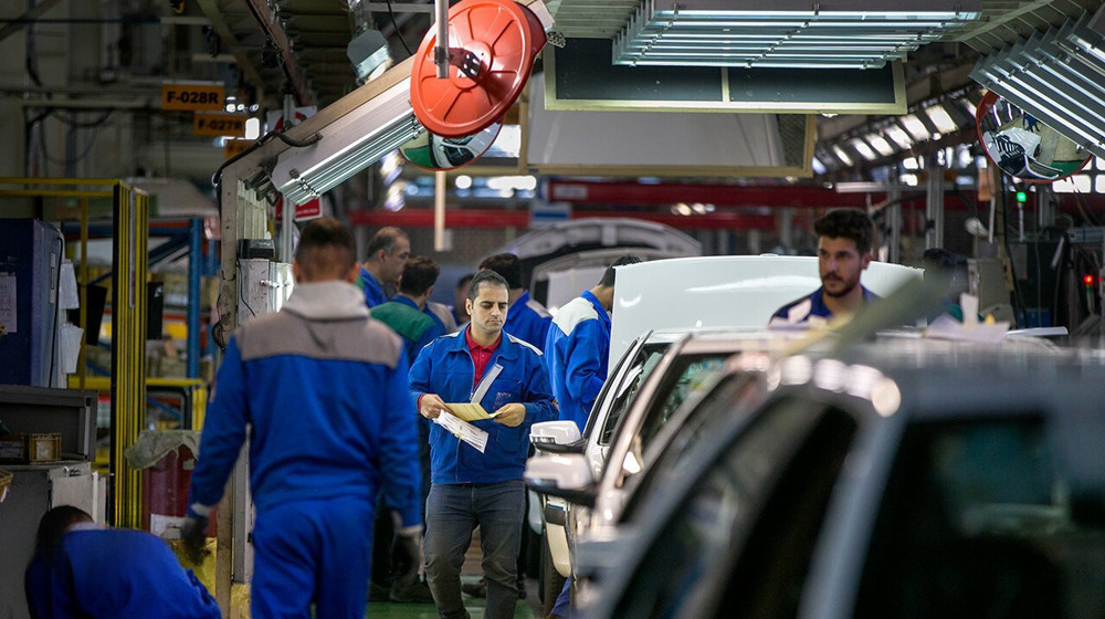 Iran’s industrial output down 1.1% y/y in October: Parliament report