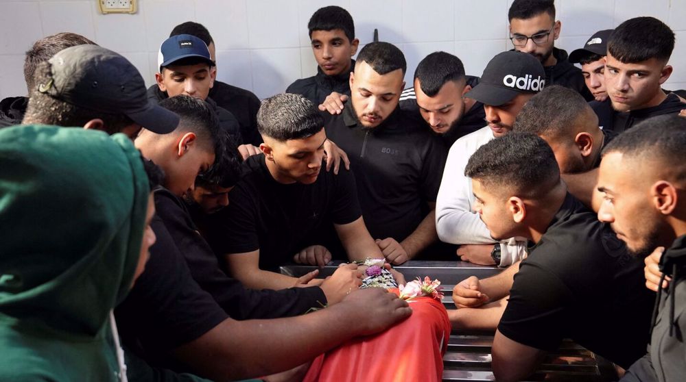 Israeli forces shoot dead two Palestinian teens in occupied West Bank
