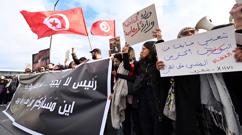 Tunisians escalate protests against president, demanding return of democracy