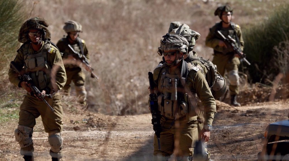 Israeli military invades southwestern Syria, sets up checkpoint in Quneitra