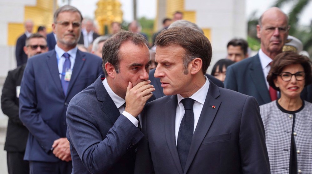 France: la popularité de Lecornu s'érode, Macron au plus bas