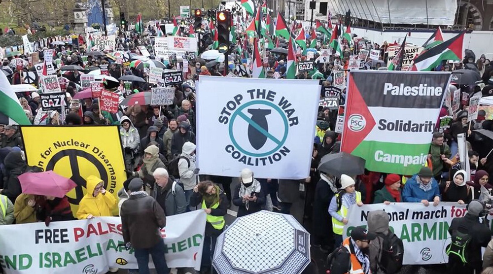 Thousands throng central London on Intl. Day of Solidarity with Palestinians