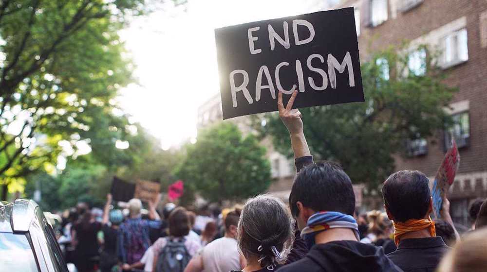 Allemagne: le secteur immobilier contaminé par le racisme