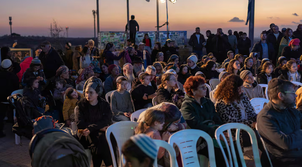Des colons sionistes s'introduisent à Gaza pour en demander la réoccupation
