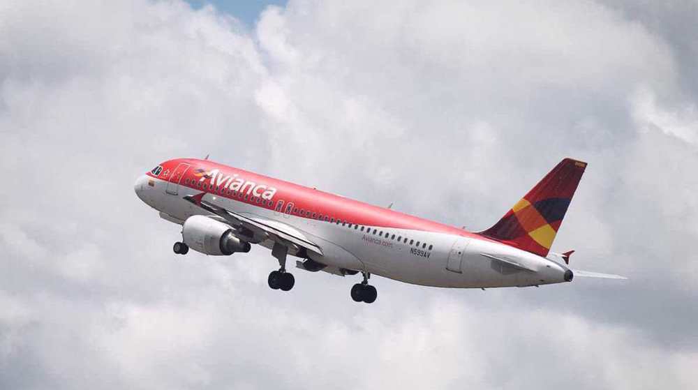 Bogota rejette la décision de Trump et reprend ses vols vers Caracas