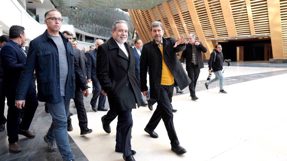 Araghchi: Iran’s foreign ministry supports export of technology products