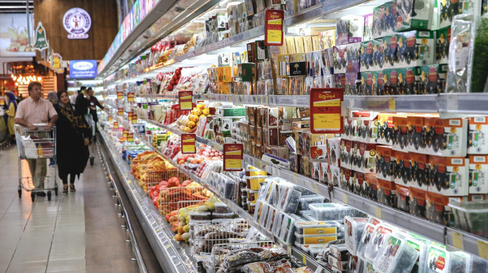 Iran’s headline inflation up 1.8% to 42.2% in December: SCI