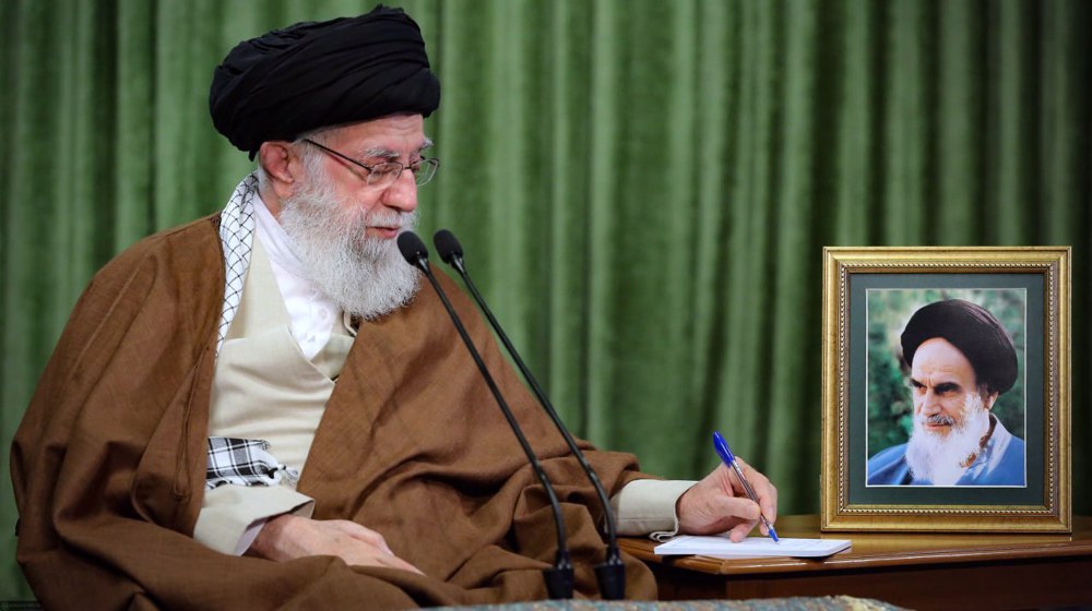 Leader: US-Israeli military aggression in region defeated by Iranian youth