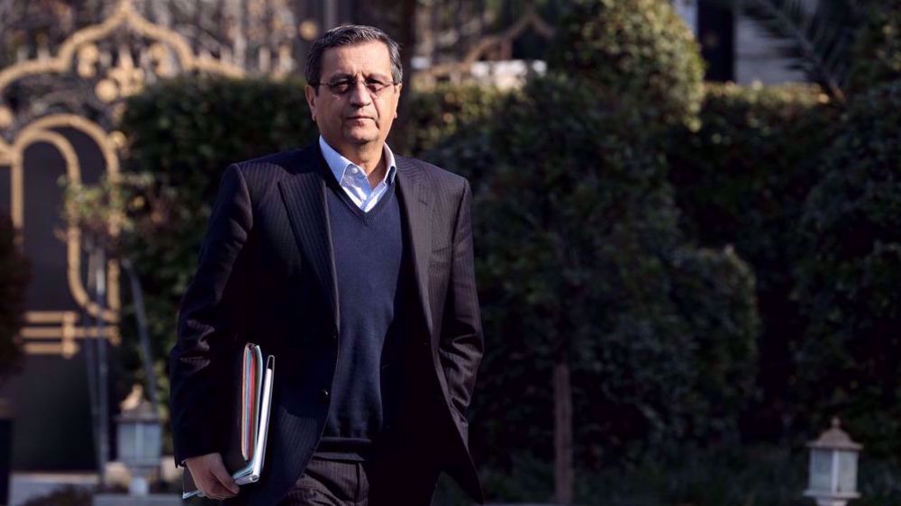 Iran : le président approuve la démission du gouverneur de la Banque centrale