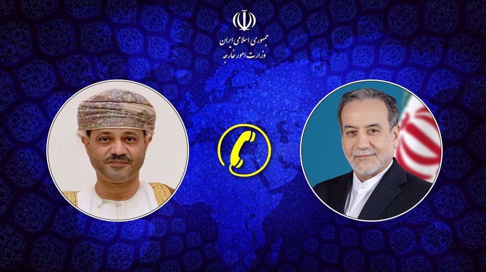 Iran, Oman foreign ministers stress confronting sources of unrest in region