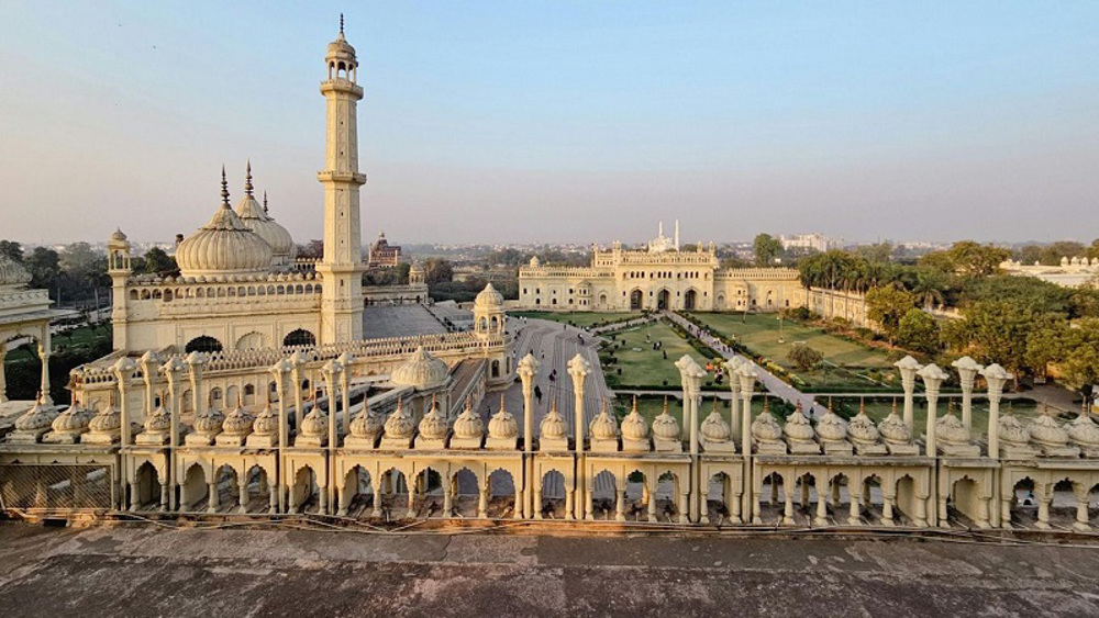 Historic Indian city of Lucknow in a state of disrepair