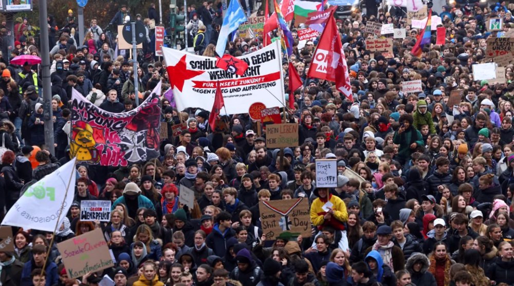 Berlin streets fill as thousands protest proposed military draft