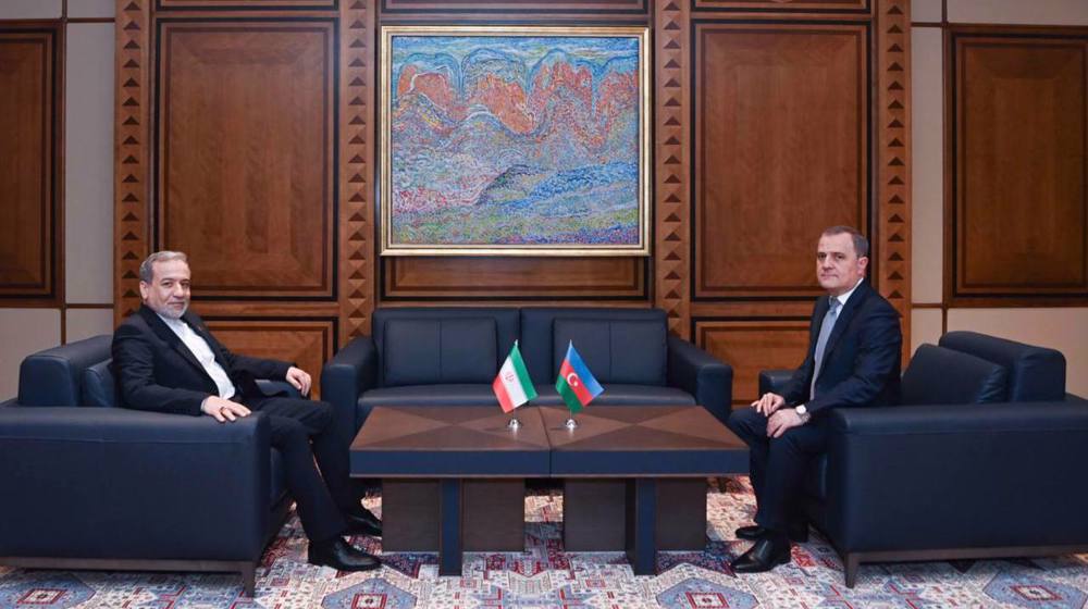 Iran, Azerbaijan agree to continue consultations to settle conflicts: FM
