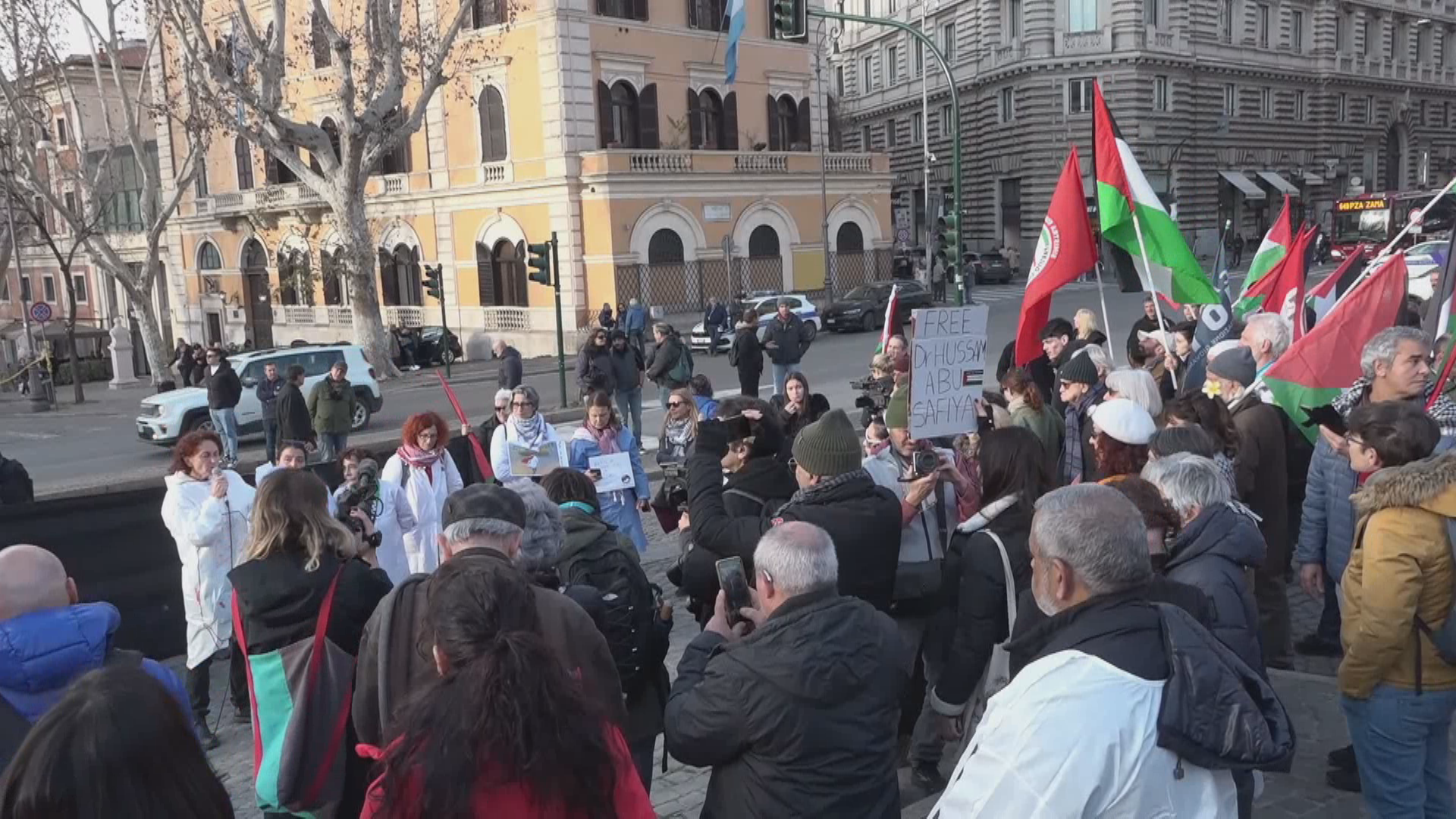 Healthcare workers stage pro-Palestine protest in Rome