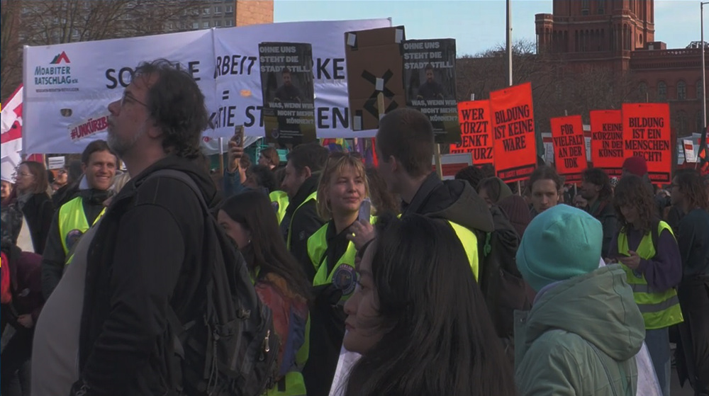 Large protests held as Germany goes to polls