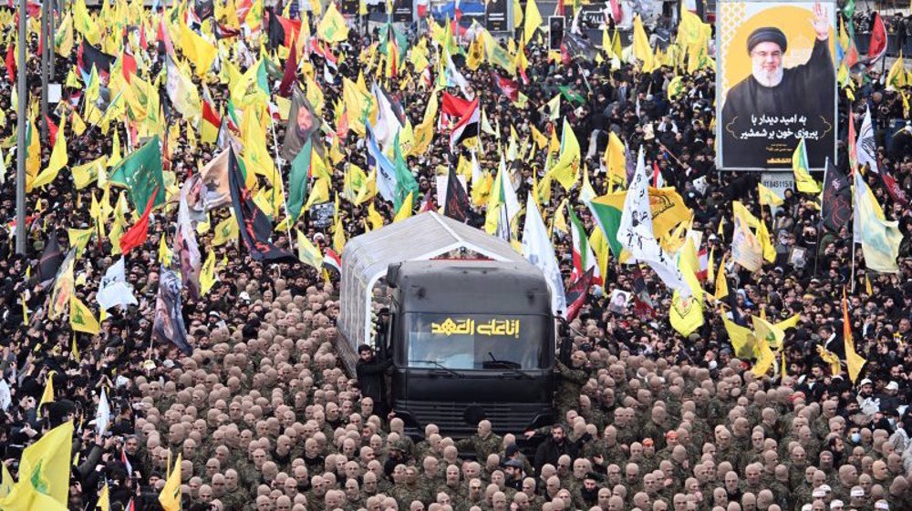 Paying tribute to Hezbollah leaders