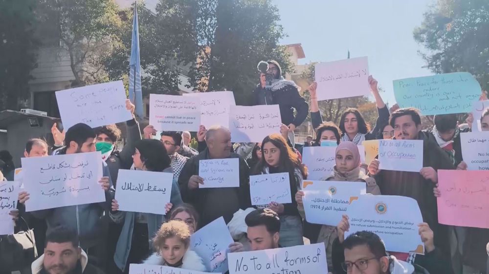 Syrians protest Israeli PM’s call for ‘demilitarization’ of southern Syria