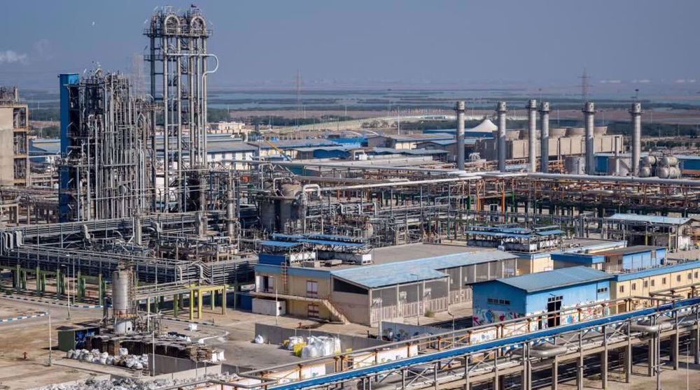 Iran to raise its petchem output by over 11% in year to March