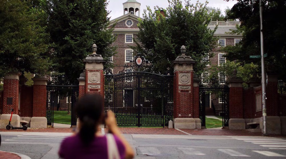 Trump admin. to freeze Brown grants, impose Harvard restrictions over pro-Palestinian protests