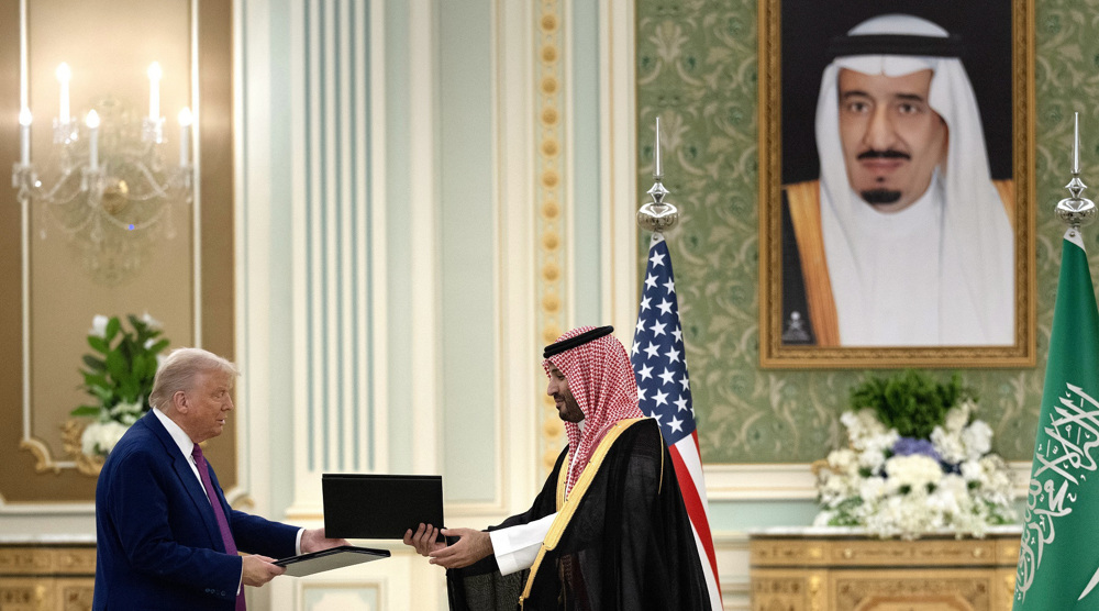 Trump signs $142 billion arms deal with Saudi Arabia