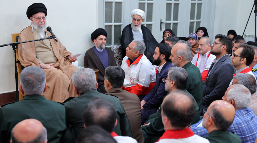 Leader: Iran duty-bound to stand against oppressive regimes