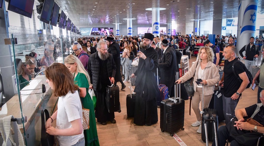 Study: 40% of Israeli settlers consider leaving the entity 