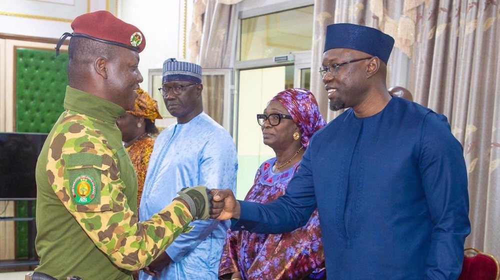 Le Sénégal emboîte le pas à l’AES en mettant fin à la présence de bases militaires étrangères