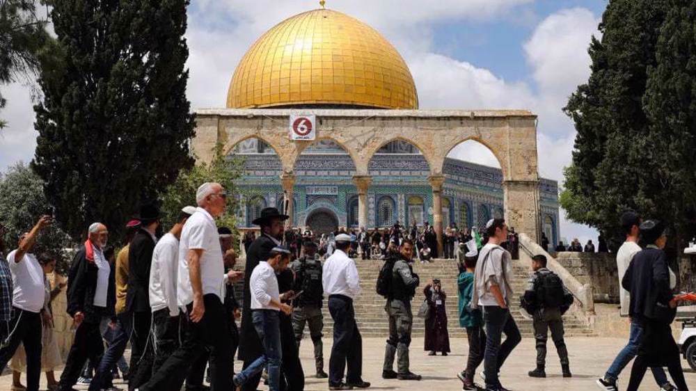 UAE summons Israeli envoy over provocations at al-Aqsa Mosque