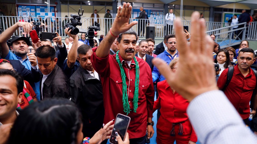Iran felicitates Venezuela on peaceful parliamentary, regional elections