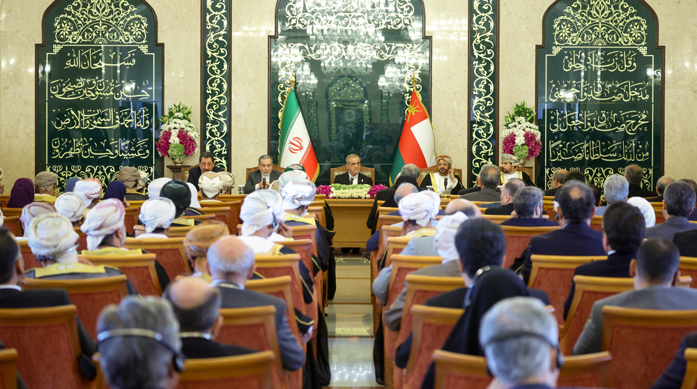 Pezeshkian touts Iran, Oman capacity to build strategic connections