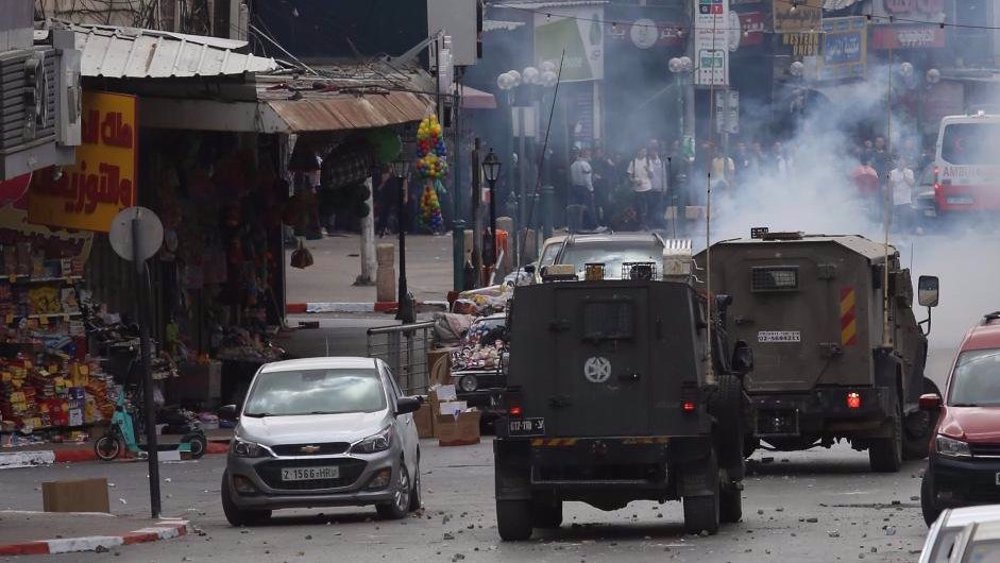 Dozens injured in West Bank as Israeli raids, settler violence rage on 