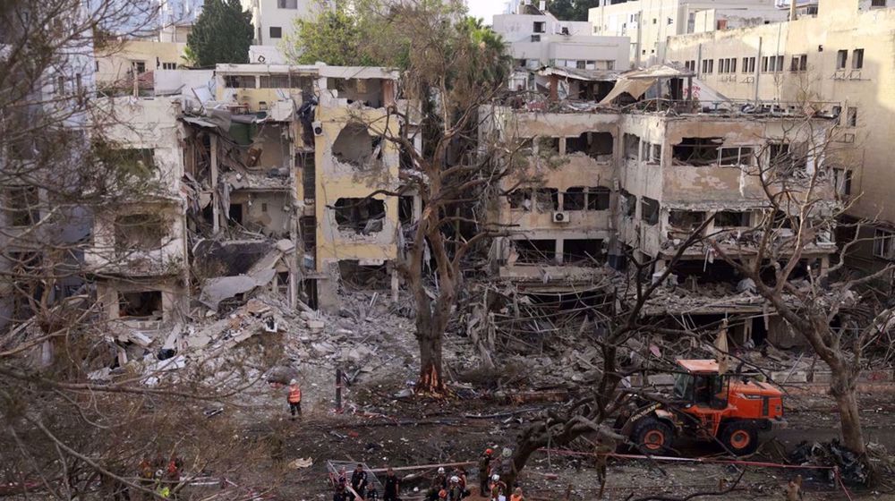 L’Iran promet une riposte « plus foudroyante » si Israël reprend son agression