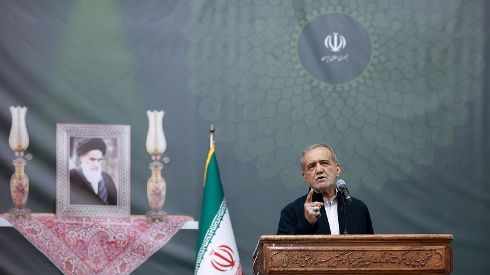 Suivre le discours de l’Imam Khomeini écarte les oppressions, selon le président Pezeshkian 