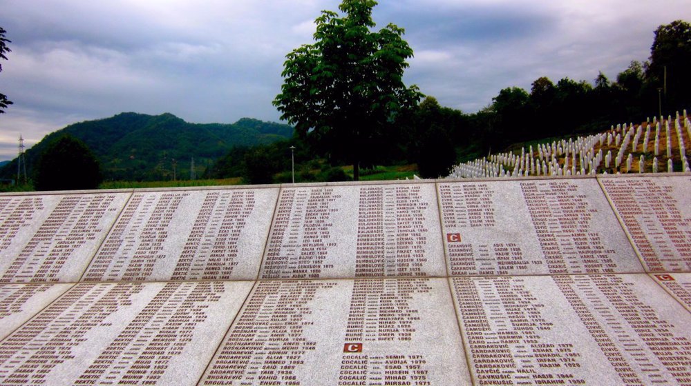 Le génocide à Gaza aurait pu être évité si l'on avait tiré la leçon du celui de Srebrenica