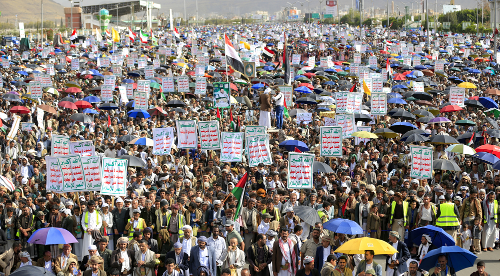 Yemenis rally in Sana’a in support of Gaza, warn US, Israel of escalation