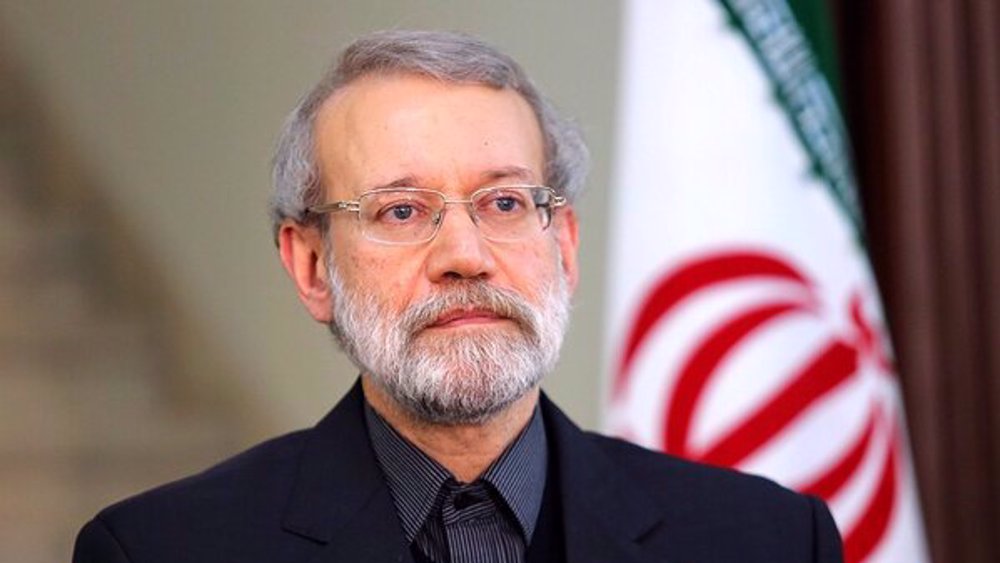 L'Iran étudie les messages américains sur la reprise des négociations nucléaires (Larijani)