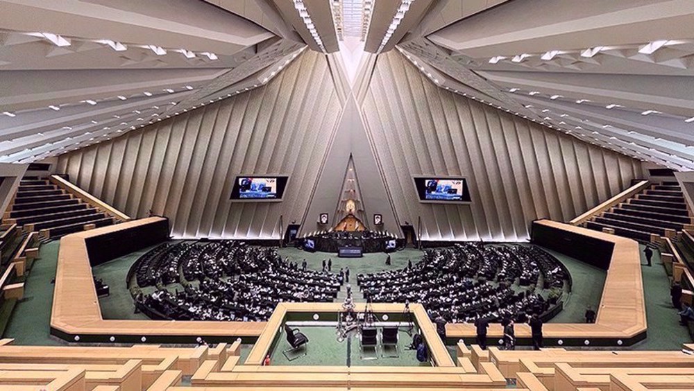 Feu vert du Parlement pour le renforcement des capacités militaires iraniennes