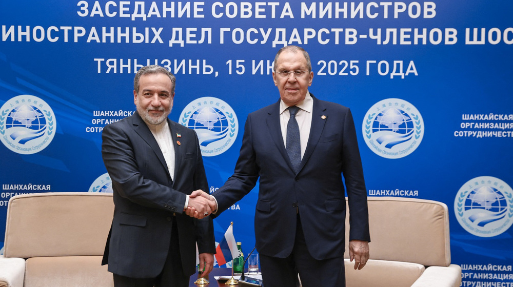 Russian FM calls for diplomatic resolution of Iran’s nuclear issue